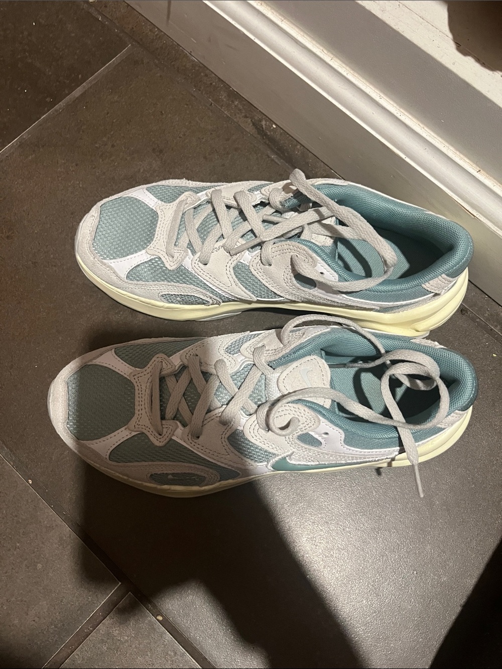 Nike Women’s Sneakers in Light Teal and White